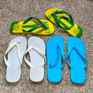 3 pairs of havaianas flip flops